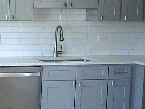 $2,150 | 9522 South 53rd Avenue, Unit 3N, Oak Lawn, IL 60453