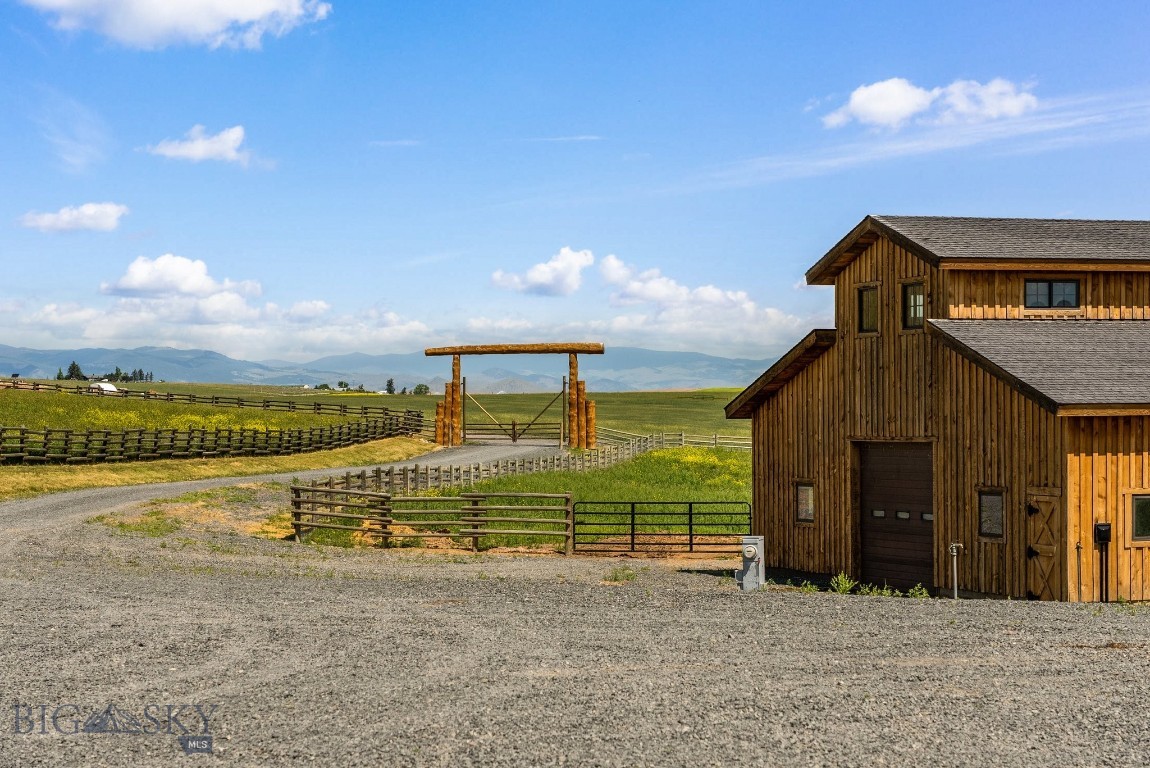 26 Dalesview Three Forks, MT 59752 - Photo 3 of 51 Gallery Image 3