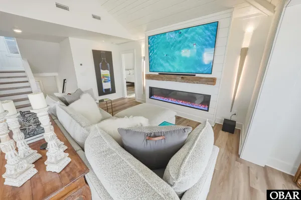 $1,150,000 | 39167 North Albacore Lane, Avon, NC 27915