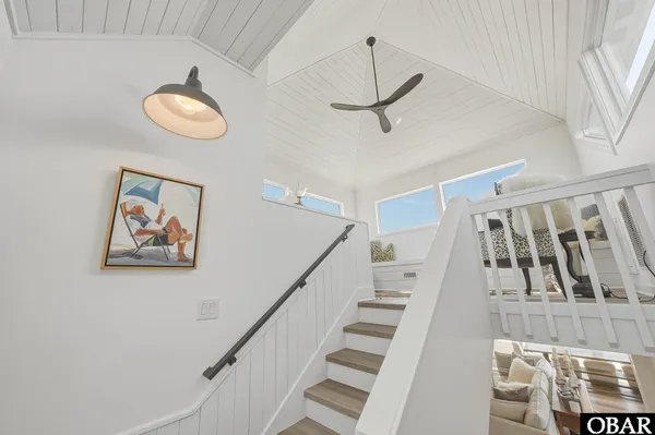 $1,150,000 | 39167 North Albacore Lane, Avon, NC 27915