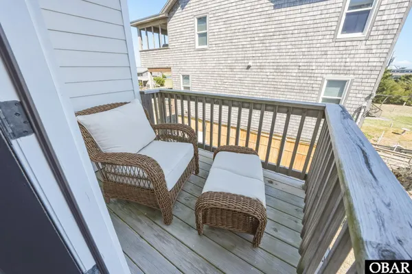 $1,150,000 | 39167 North Albacore Lane, Avon, NC 27915