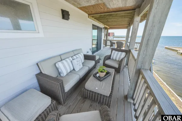 $1,150,000 | 39167 North Albacore Lane, Avon, NC 27915