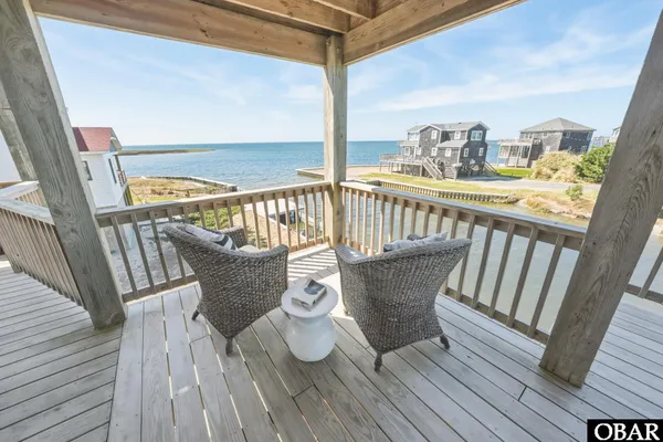 $1,150,000 | 39167 North Albacore Lane, Avon, NC 27915