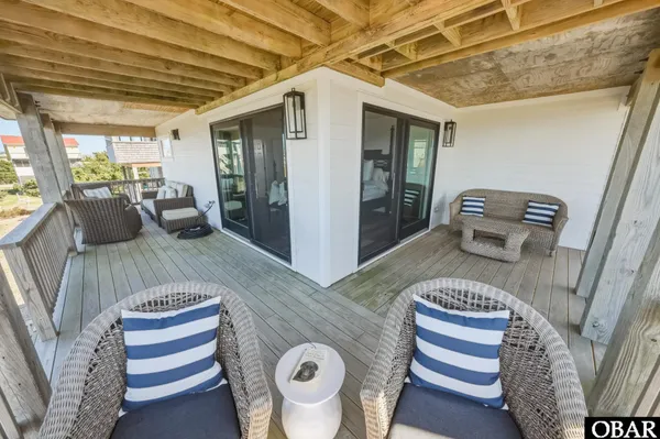 $1,150,000 | 39167 North Albacore Lane, Avon, NC 27915