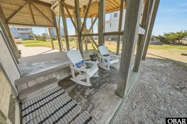 $1,150,000 | 39167 North Albacore Lane, Avon, NC 27915