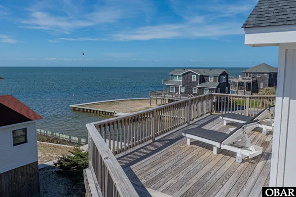 $1,150,000 | 39167 North Albacore Lane, Avon, NC 27915