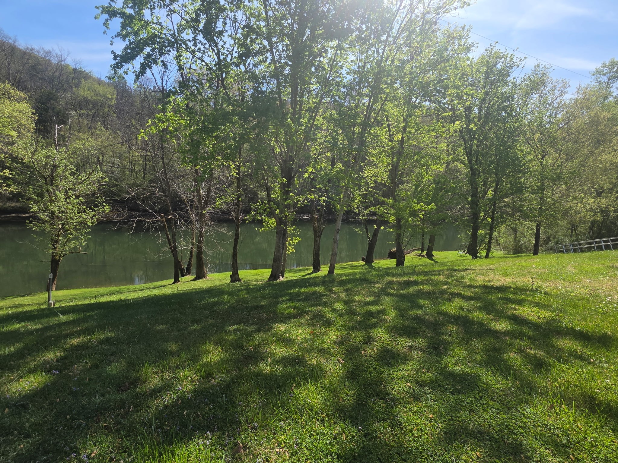 906 Riverside Circle Celina, TN 38551 - Photo 16 of 59 Gallery Image 16