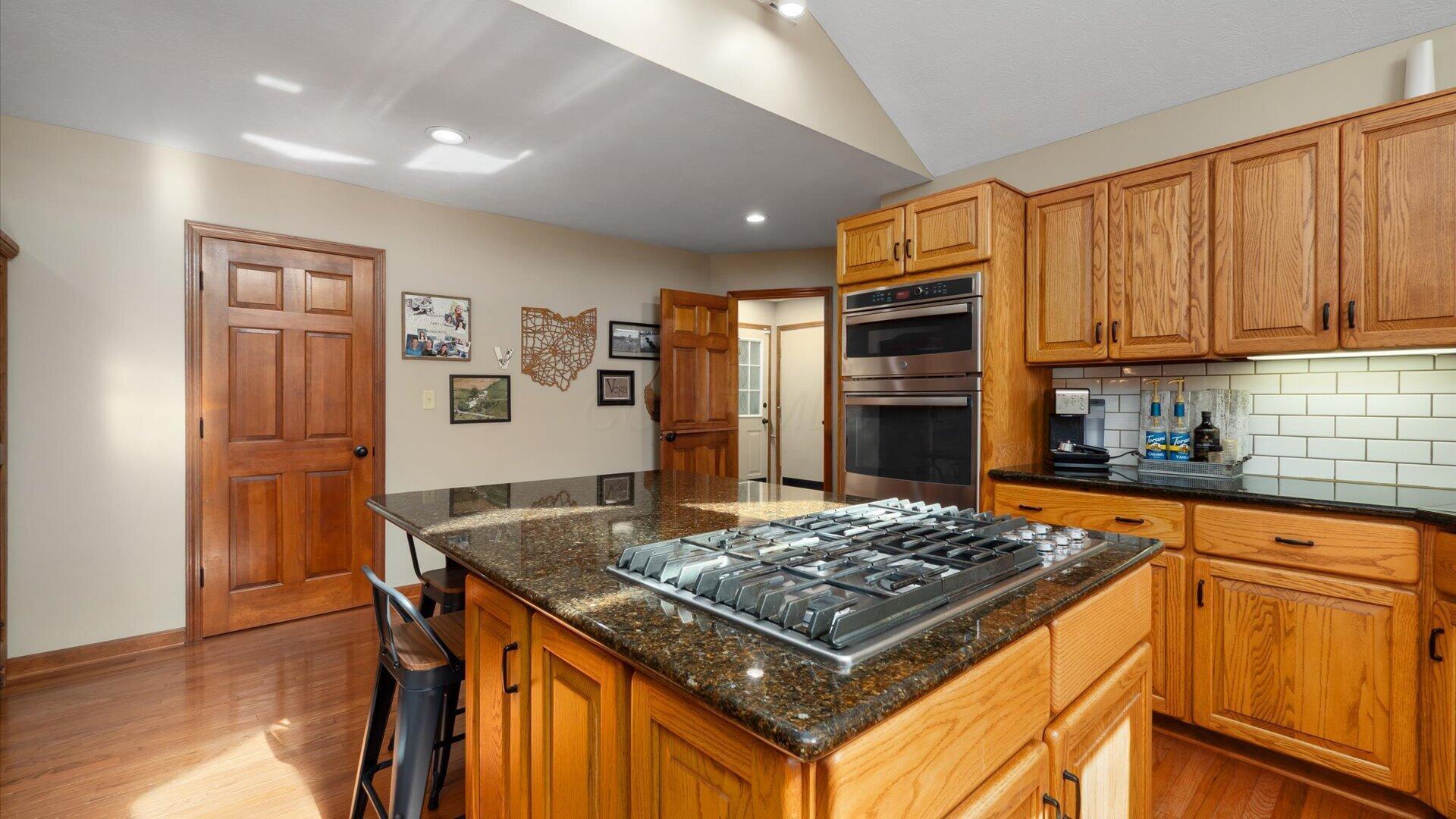 7310 Stemen Road Pickerington, OH 43147 - Photo 13 of 75
