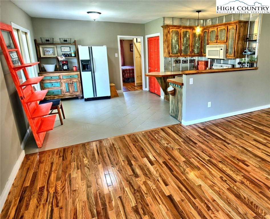 399 Colvard Farm Road Jefferson, NC 28640 - Photo 6 of 30 Gallery Image 6