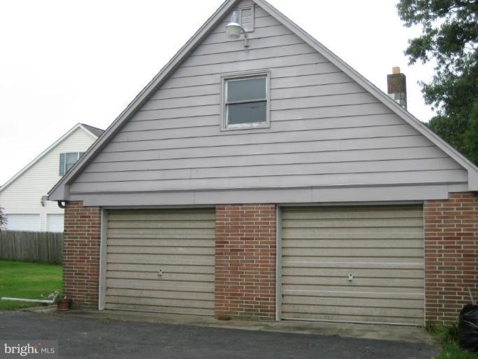 2309 Deer Park Road Finksburg, MD 21048 - Photo 14 of 15 Garage 1
