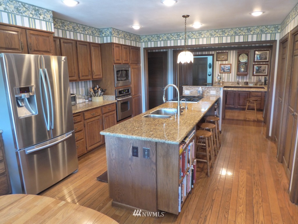253 Brockway Road Chehalis, WA 98532 - Photo 6 of 25
