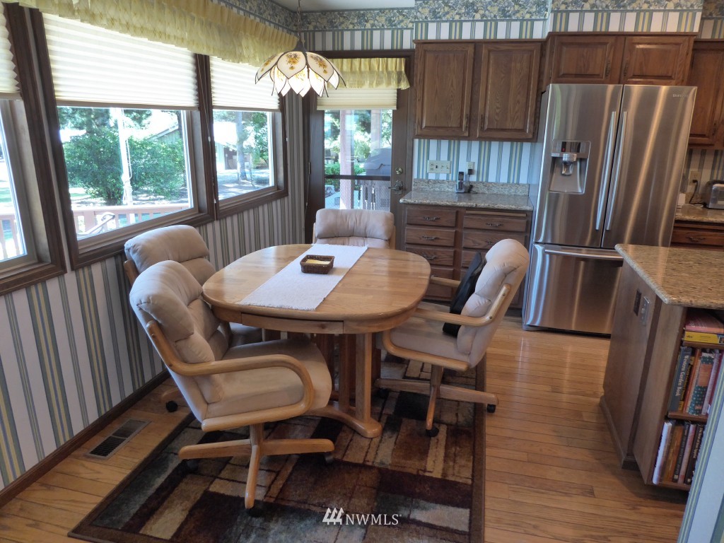 253 Brockway Road Chehalis, WA 98532 - Photo 7 of 25