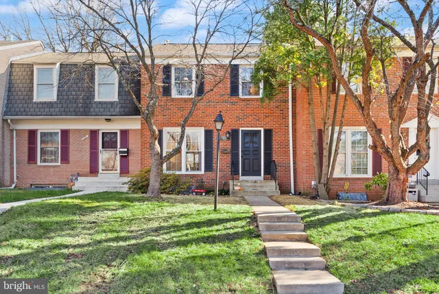 $2,800 | 7393 Colton Lane, Manassas, VA 20109