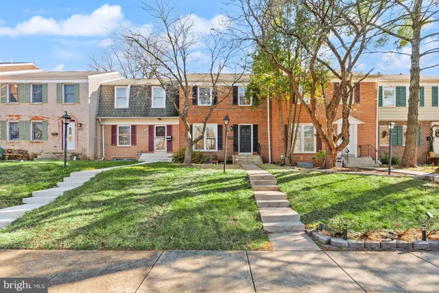 $2,800 | 7393 Colton Lane, Manassas, VA 20109