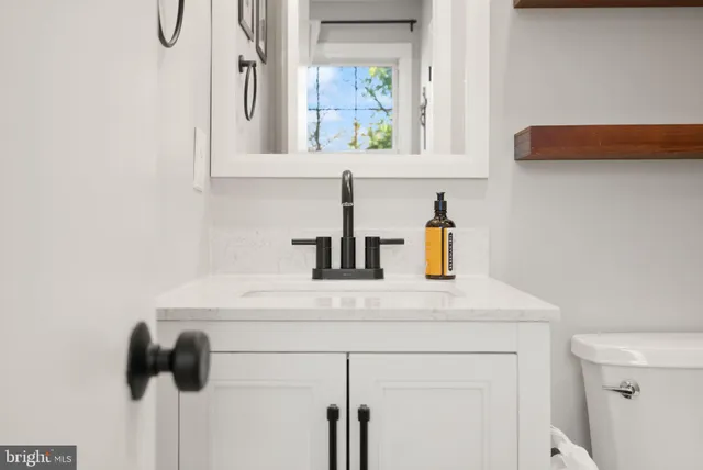 $2,800 | 7393 Colton Lane, Manassas, VA 20109