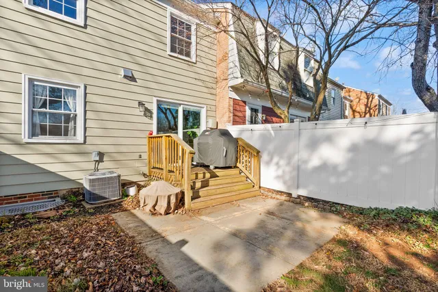 $2,800 | 7393 Colton Lane, Manassas, VA 20109