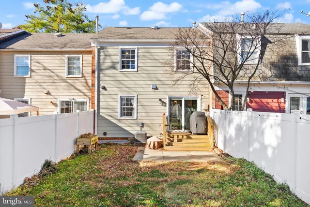 $2,800 | 7393 Colton Lane, Manassas, VA 20109