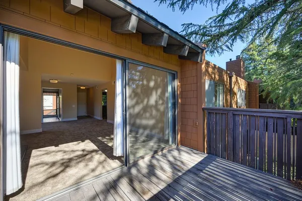 $255,000 | 722 Woodside Lane East, Unit 3, Sacramento, CA 95825