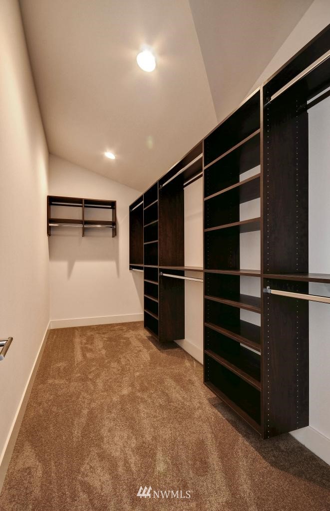 4757 23rd Avenue Southwest Seattle, WA 98106 - Photo 14 of 25