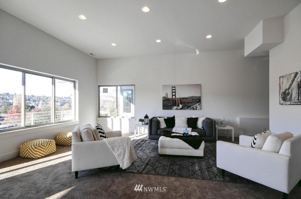 4757 23rd Avenue Southwest Seattle, WA 98106 - Photo 21 of 25