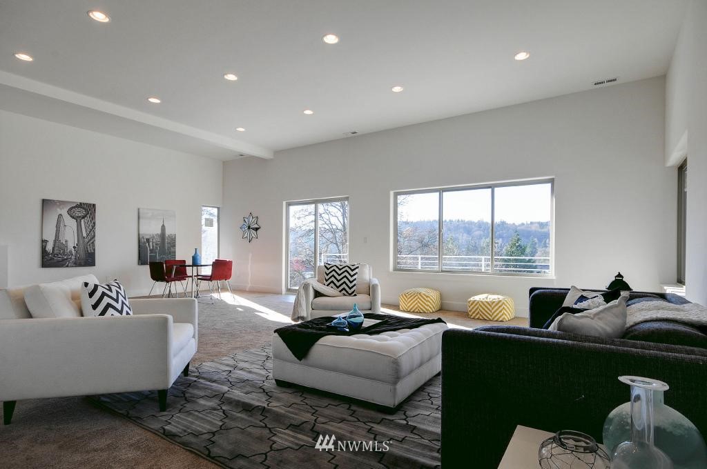 4757 23rd Avenue Southwest Seattle, WA 98106 - Photo 23 of 25