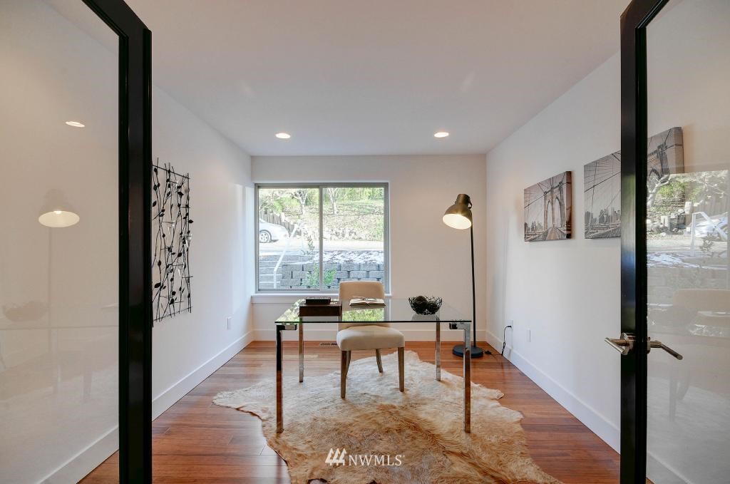 4757 23rd Avenue Southwest Seattle, WA 98106 - Photo 8 of 25