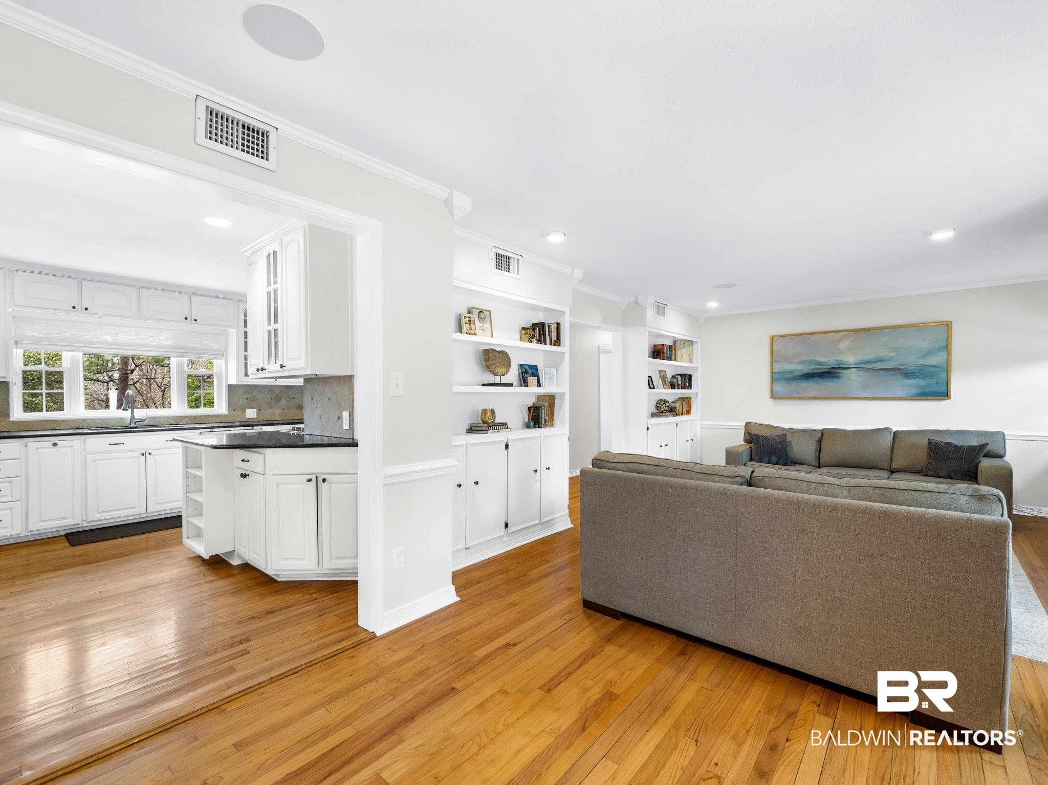 329 Brawood Drive Mobile, AL 36608 - Photo 12 of 34