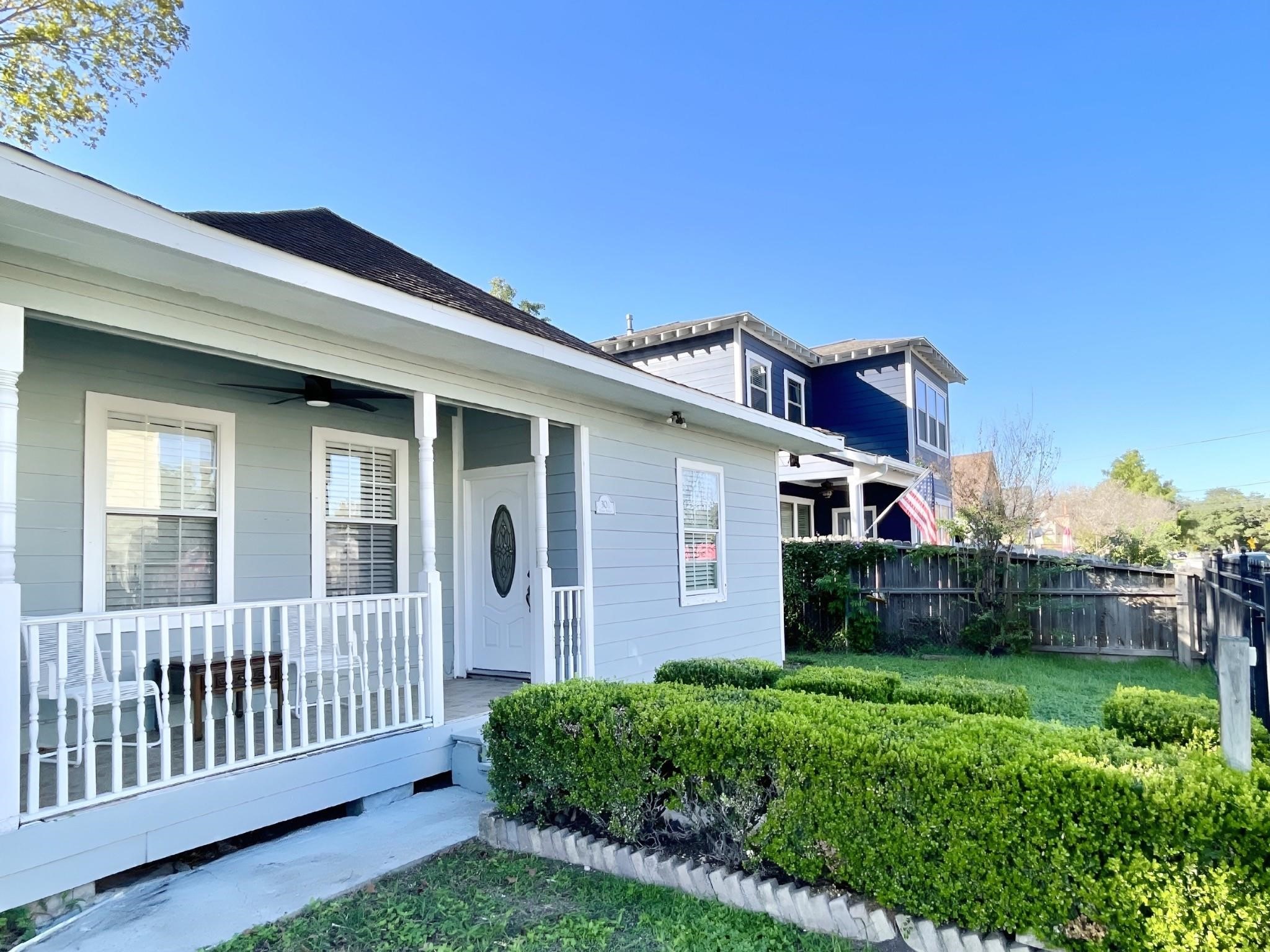 301 Tabor Street Houston, TX 77009 - Photo 2 of 14 a front view of a house with garden