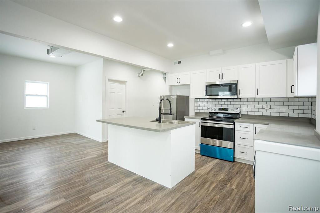 1426 Junction Avenue, Unit 2 Detroit, MI 48209 - Photo 2 of 10