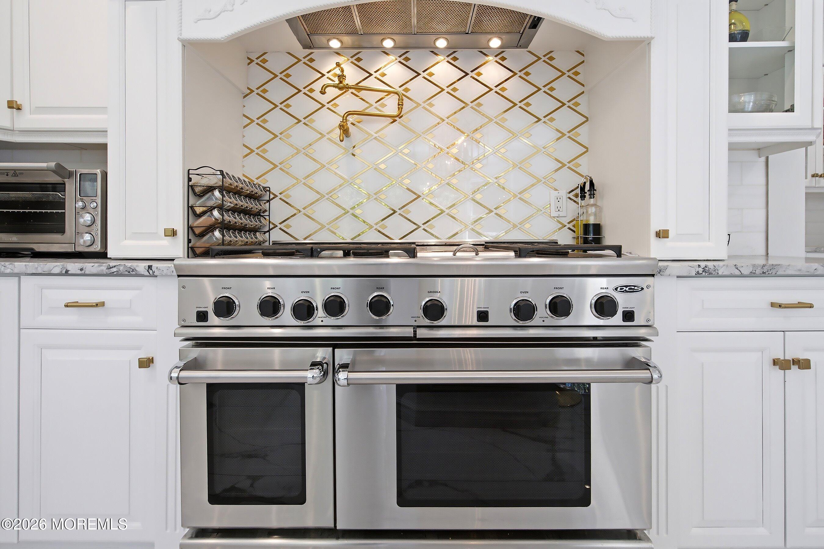 108 Heulitt Road Colts Neck, NJ 07722 - Photo 15 of 50 27-Kitchen 8