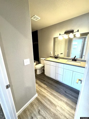 $395,000 | 4714 Latigo Lp Road, Torrington, WY 82240