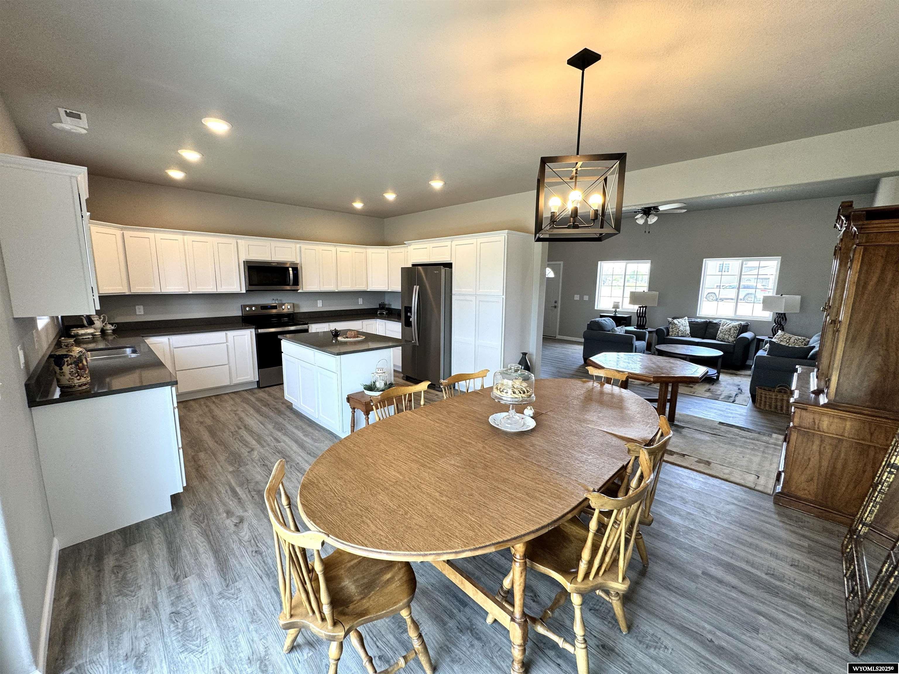 4714 Latigo Lp Road Torrington, WY 82240 - Photo 6 of 29