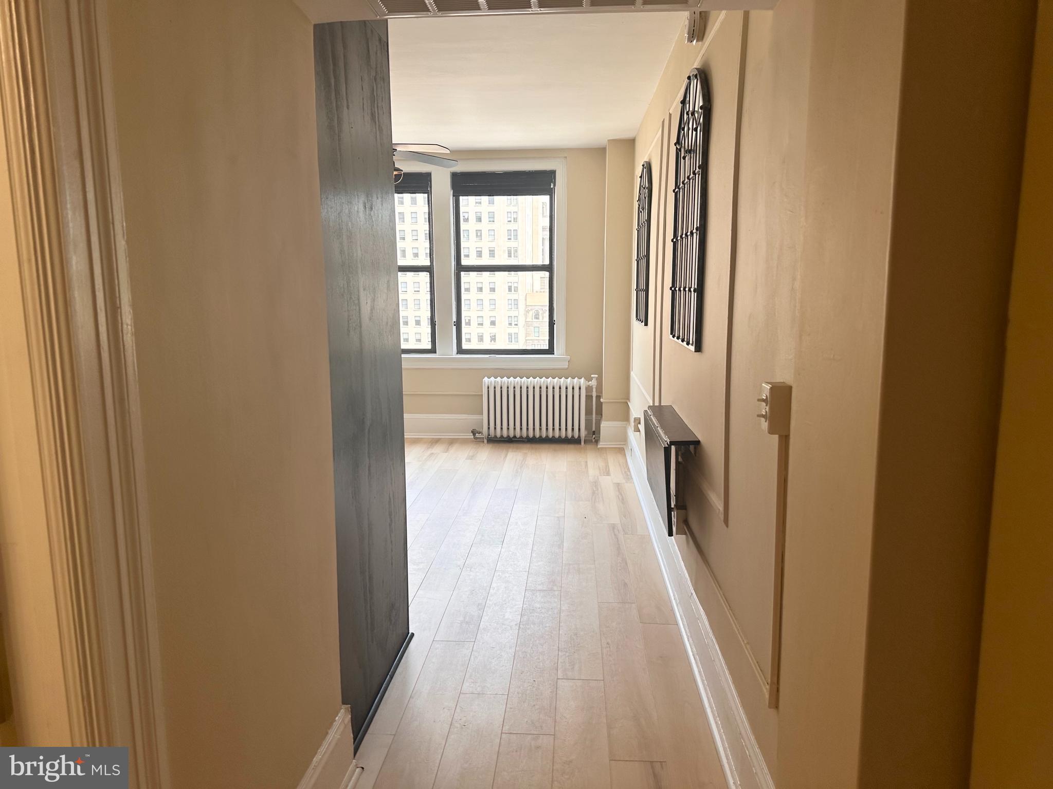 1324 Locust Street, Unit 1508 Philadelphia, PA 19107 - Photo 5 of 21