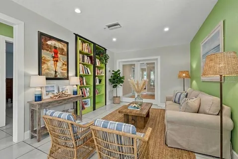 $3,200,000 | 614 Norton Street, Longboat Key, FL 34228