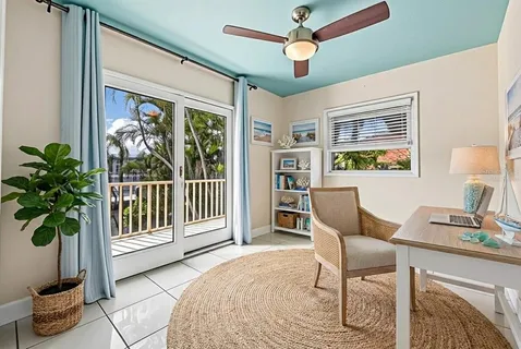 $3,200,000 | 614 Norton Street, Longboat Key, FL 34228