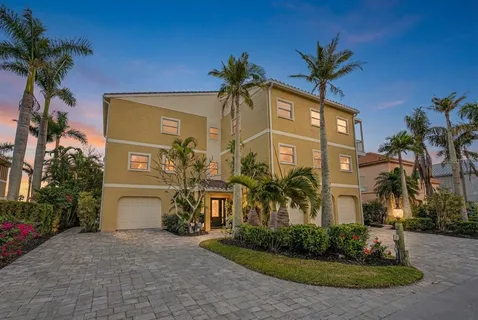 $3,200,000 | 614 Norton Street, Longboat Key, FL 34228