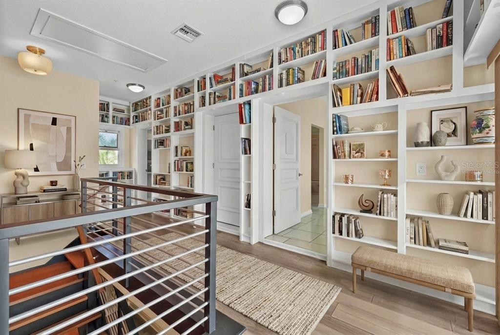 614 Norton Street Longboat Key, FL 34228 - Photo 26 of 46