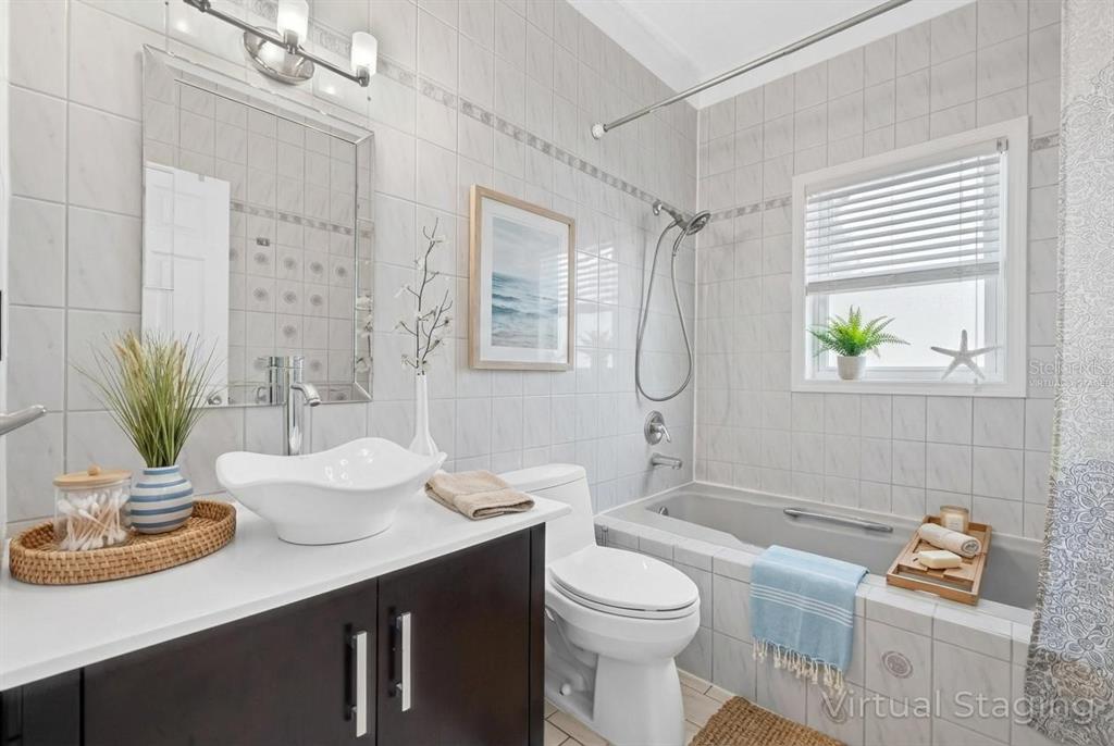 614 Norton Street Longboat Key, FL 34228 - Photo 28 of 46