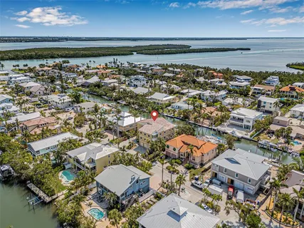 $3,200,000 | 614 Norton Street, Longboat Key, FL 34228