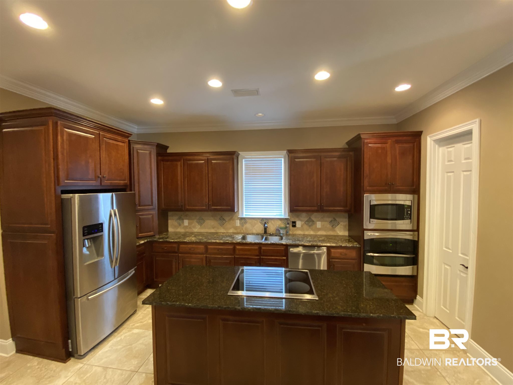 7121 Charleston Pointe Court Mobile, AL 36695 - Photo 2 of 19