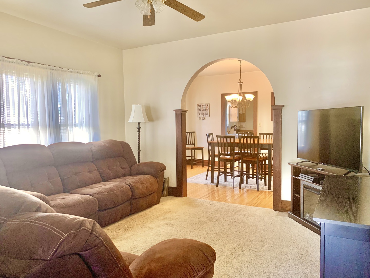 217 West Center Street Ottawa, IL 61350 - Photo 8 of 22