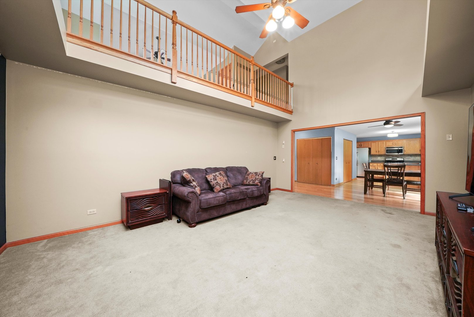 497 Pheasant Chase Drive Bolingbrook, IL 60490 - Photo 12 of 33 a living room with furniture