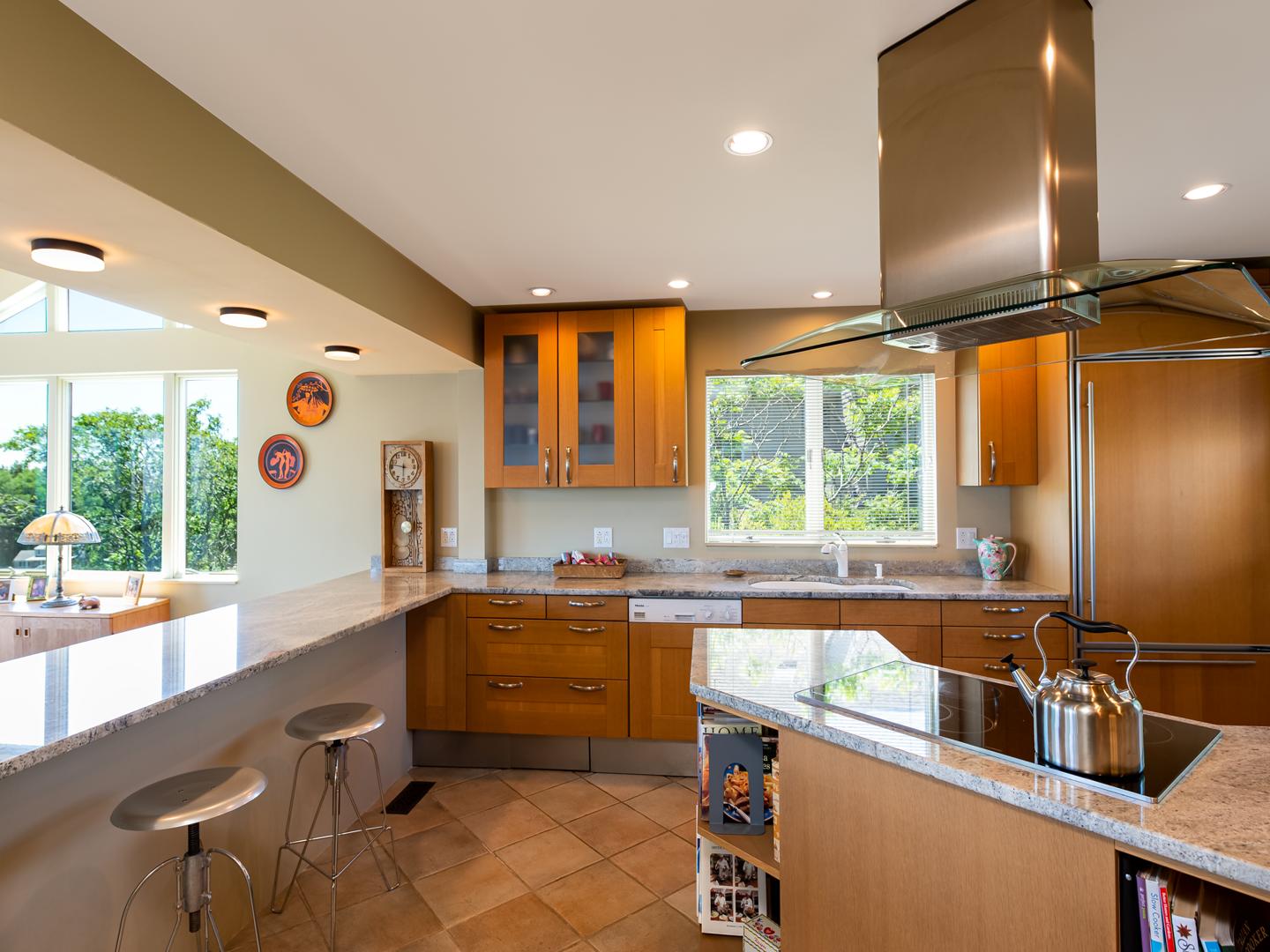 28 Water Cove Road Harpswell, ME 04003 - Photo 16 of 39 23-Kitchen and Counter