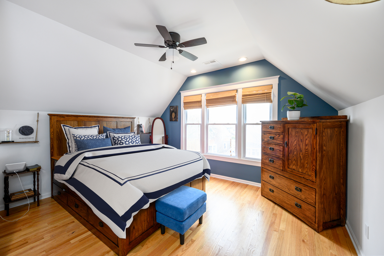 4328 North Springfield Avenue Chicago, IL 60618 - Photo 16 of 28 Gallery Image 16