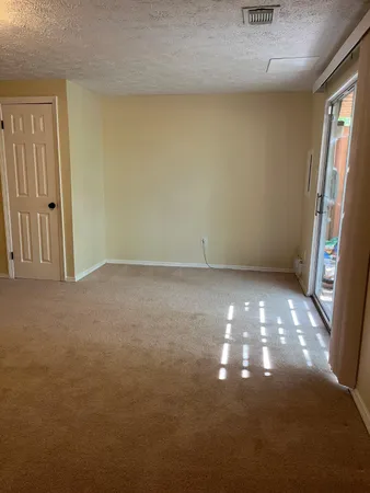 $2,600 | 7459 Aspenpark Road, Lorton, VA 22079