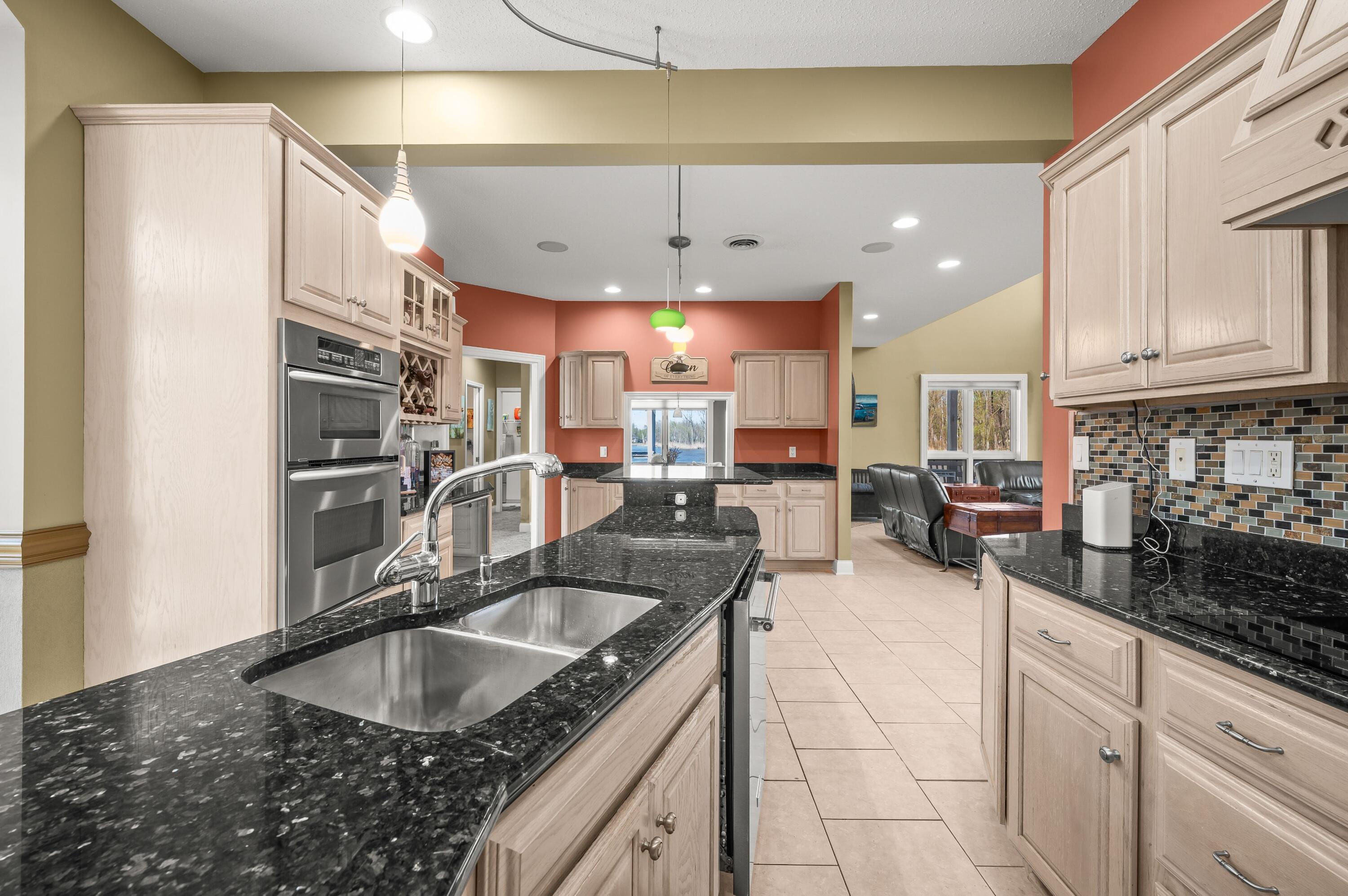 2349 Riverside Pointe Drive St. Joseph, MI 49085 - Photo 18 of 74 20DSC_7444