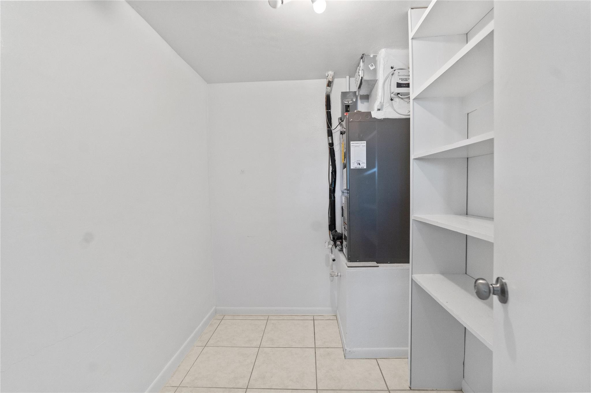 2050 Northeast 39th Street, Unit 302E Lighthouse Point, FL 33064 - Photo 31 of 36 Photo 31