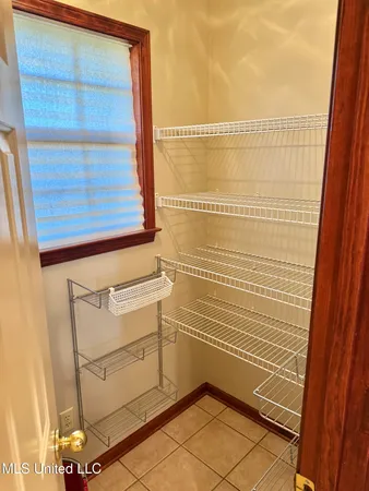 $349,000 | 1999 Edgewood Boulevard, Hernando, MS 38632