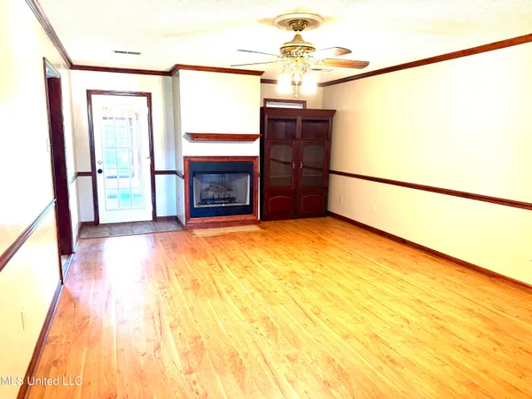 $349,000 | 1999 Edgewood Boulevard, Hernando, MS 38632