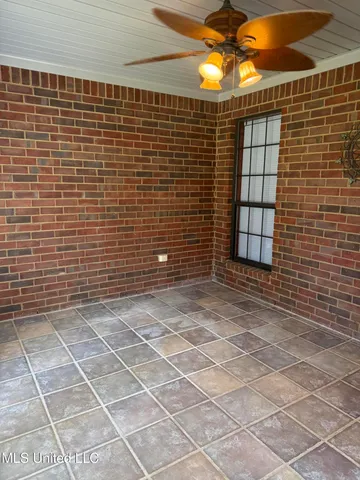 $359,900 | 1999 Edgewood Boulevard, Hernando, MS 38632